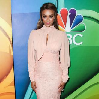 Tyra Banks calls for 'smize' to be added to the dictionary