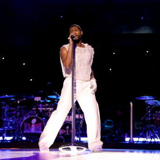 Usher extends tour again adding 10th night at London's The O2 arena